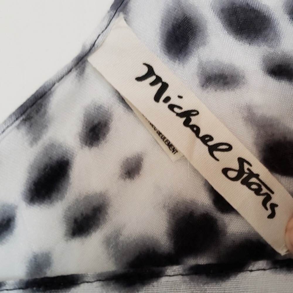 NWT Michael Stars Ruana - Picture 2 of 3